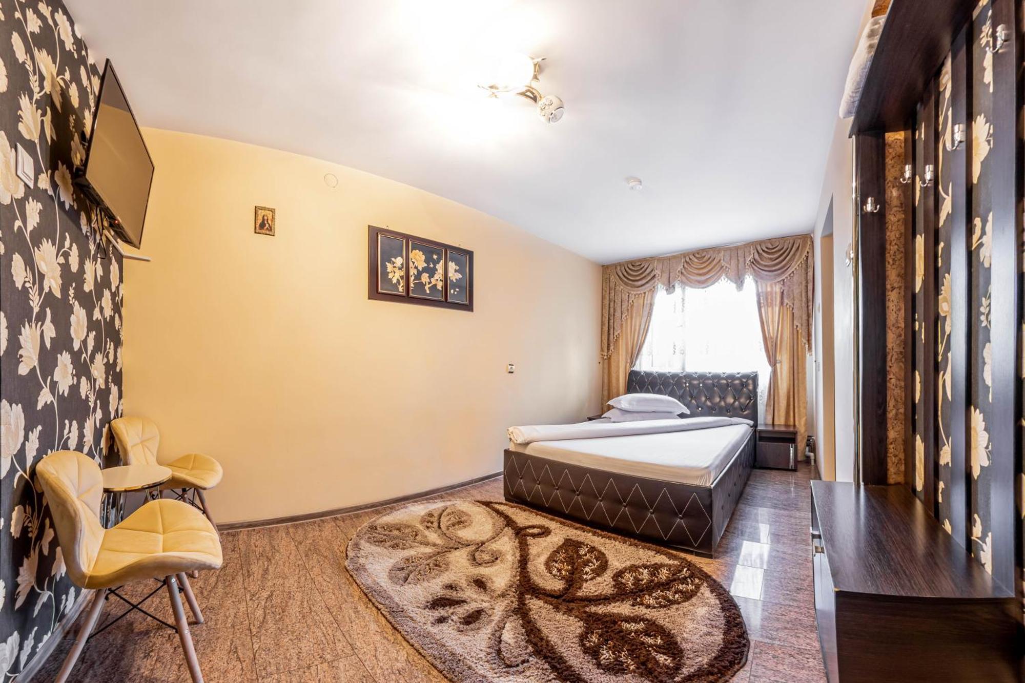 Pensiunea Mihaela-Transalpina Novaci-Straini Room photo